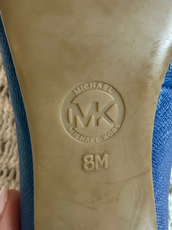 MICHAEL KORS Flex Mid Electric Blue Leather Pointed Toe 2.5” Heel Pumps Size 8M - Picture 12 of 12